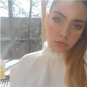 I give online italian/English lessons to all ages and level students